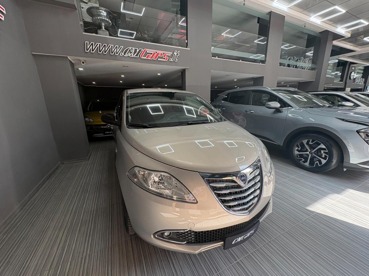 Lancia Ypsilon 1.3 MJT 16V 95 CV 5 porte S&S Gold