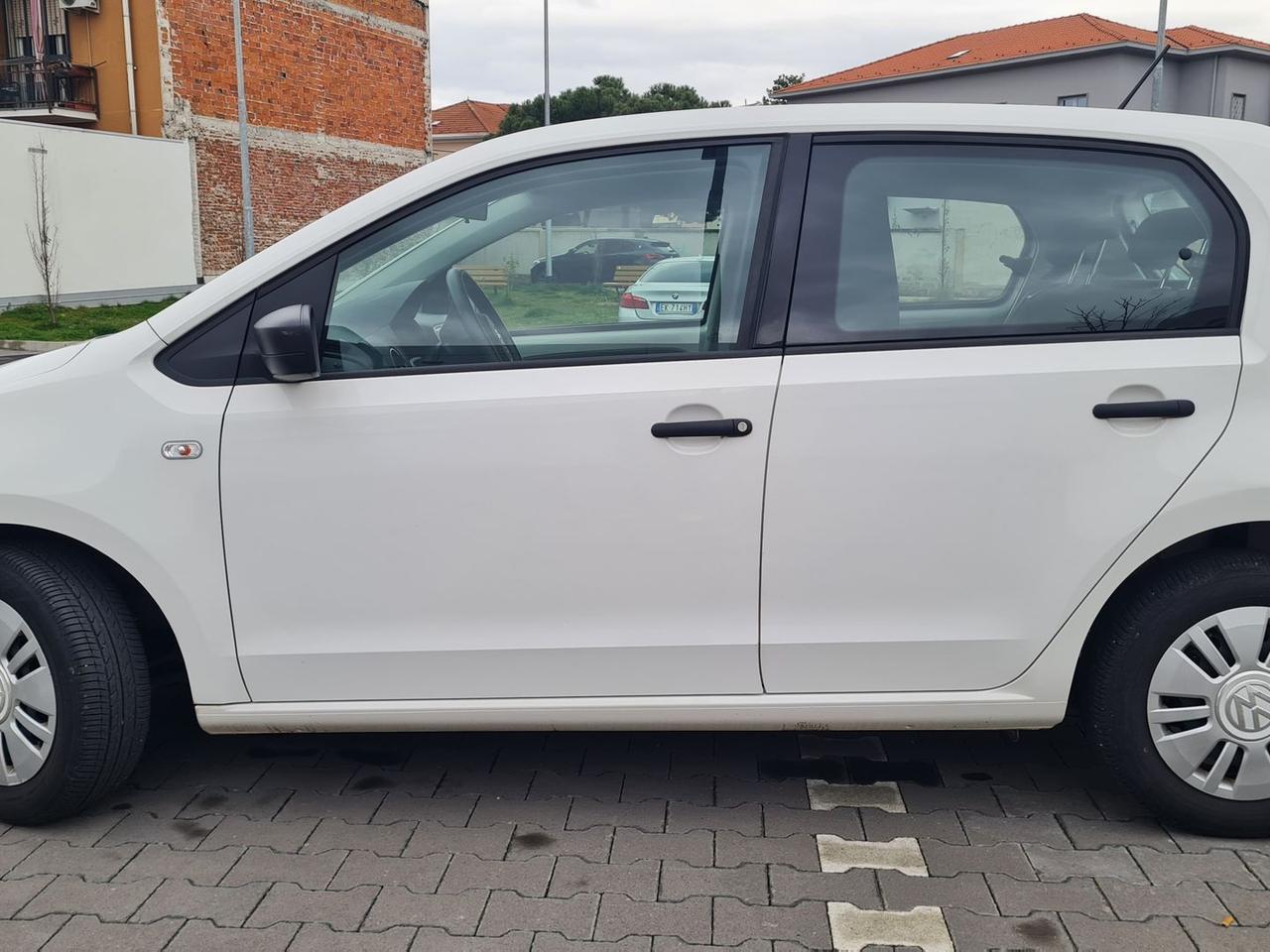 Volkswagen up! 1.0 eco Move up! #9928