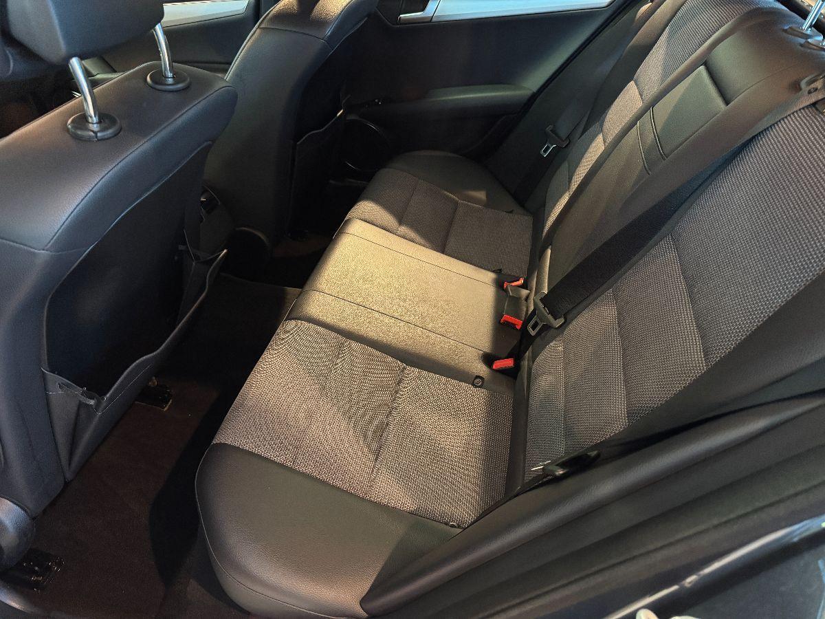 MERCEDES Classe C SW 220 CDI Avantgarde