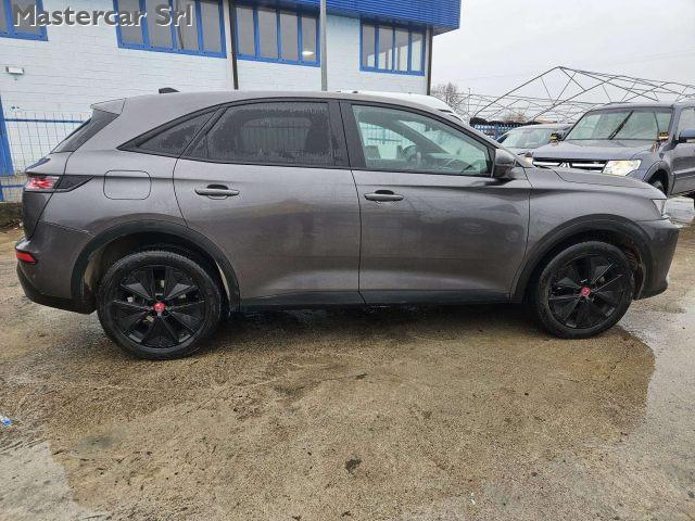 DS AUTOMOBILES DS 7 1.5 bluehdi Performance Line 130cv - GP599FN