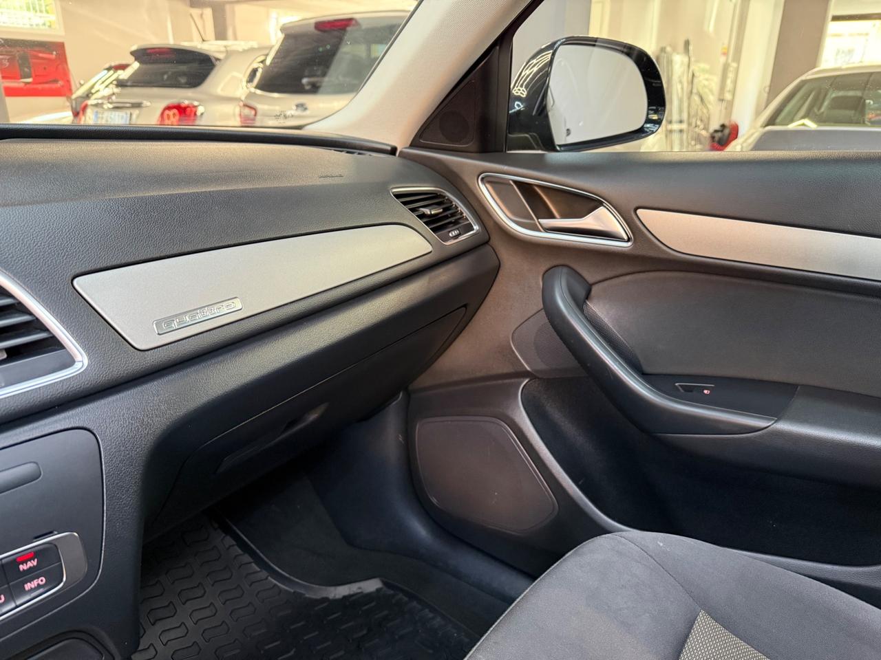 Audi Q3 2.0 TDI quattro TETTO - FABIANOAUTO