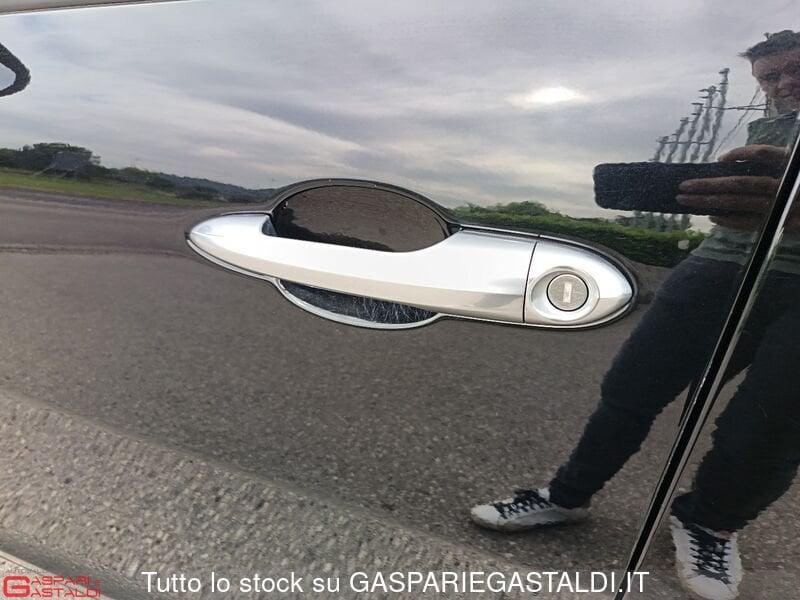 Lancia Ypsilon 1.0 FireFly 5 porte S&S Hybrid Silver