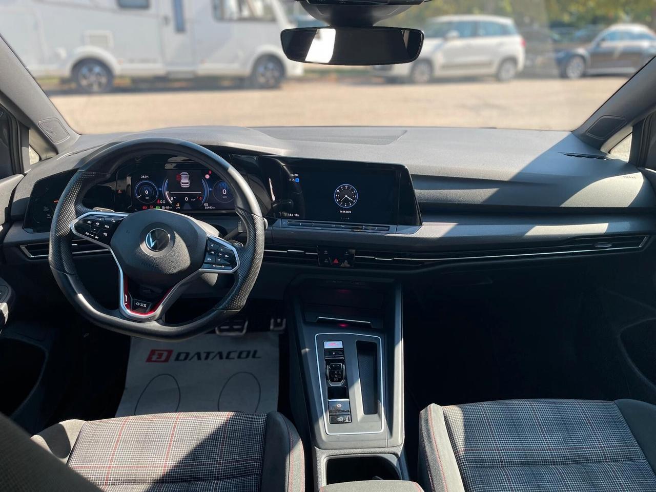 Volkswagen Golf GTI 2.0 TSI 245cv dsg 5 porte