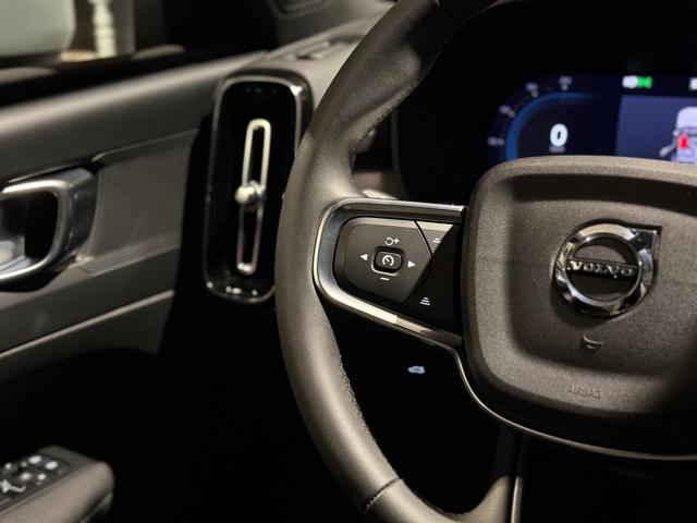 VOLVO XC40 B3 automatico