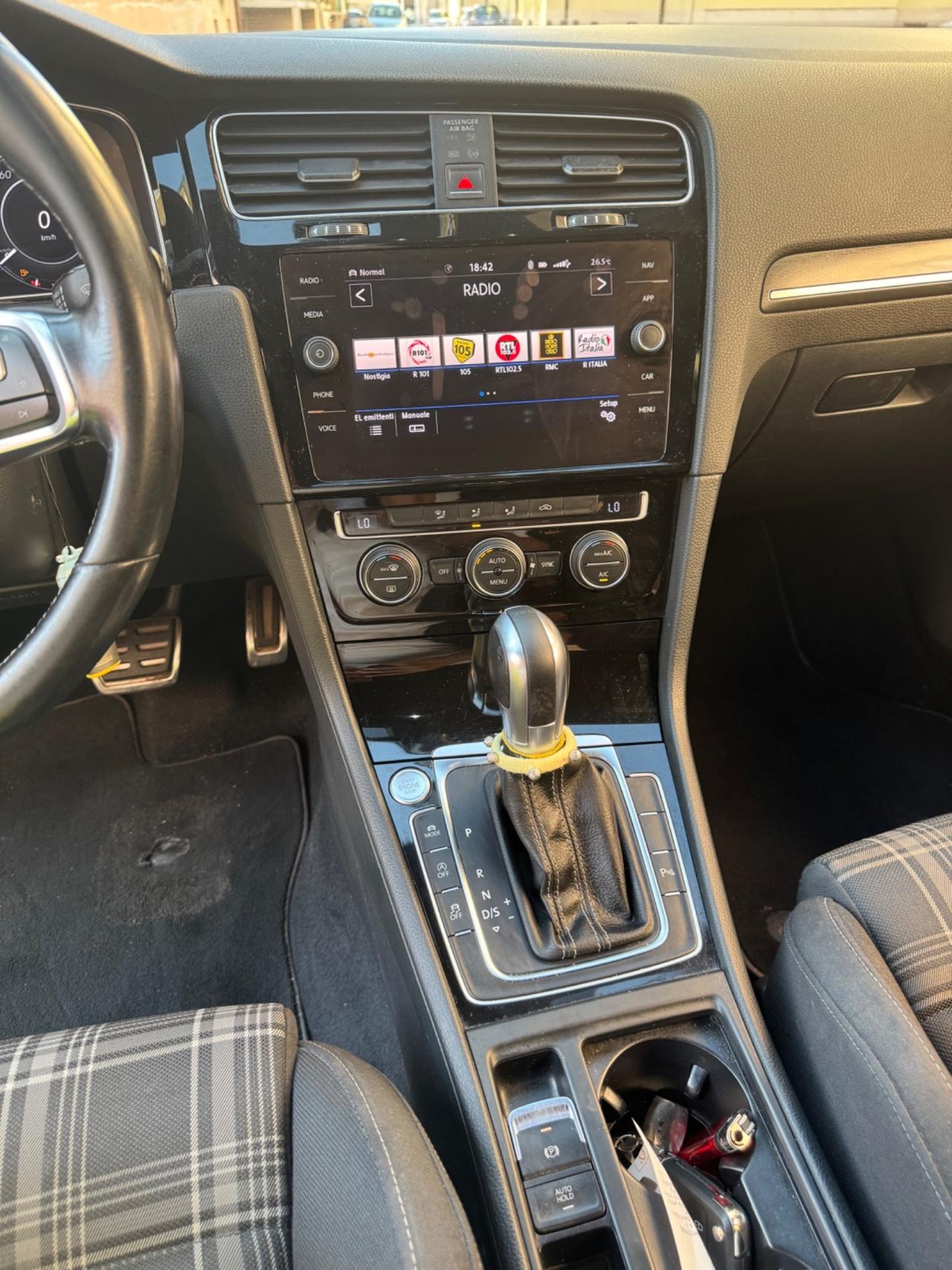 Volkswagen Golf Sportsvan 2.0 TDI DSG Executive BMT