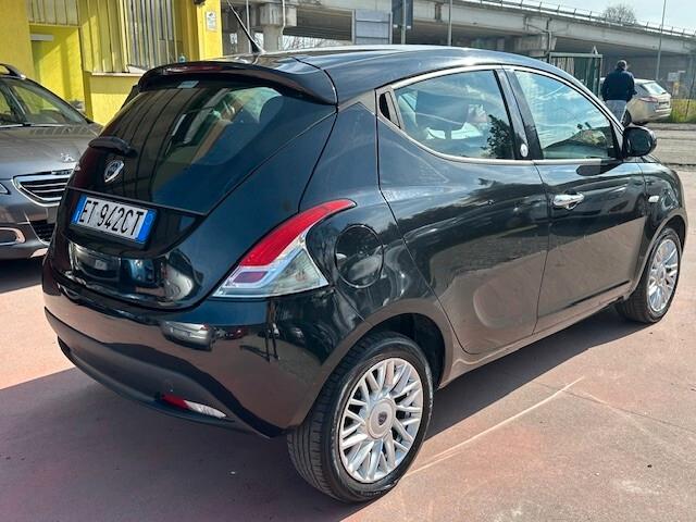 Lancia Ypsilon 1.2 69 CV 5 porte GPL Ecochic Gold,Uniprop, Ok Neopatentati!!