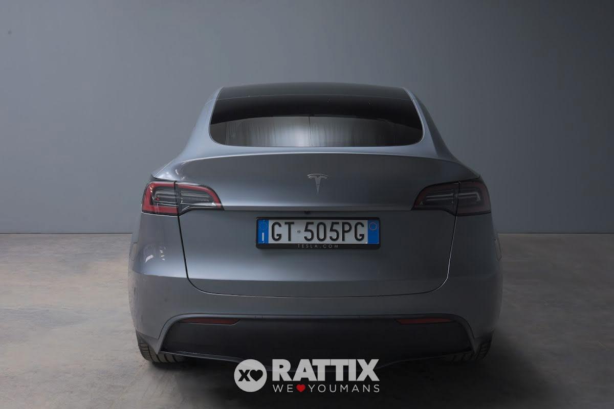 Tesla Model Y Single Motor rwd + tetto panoramico