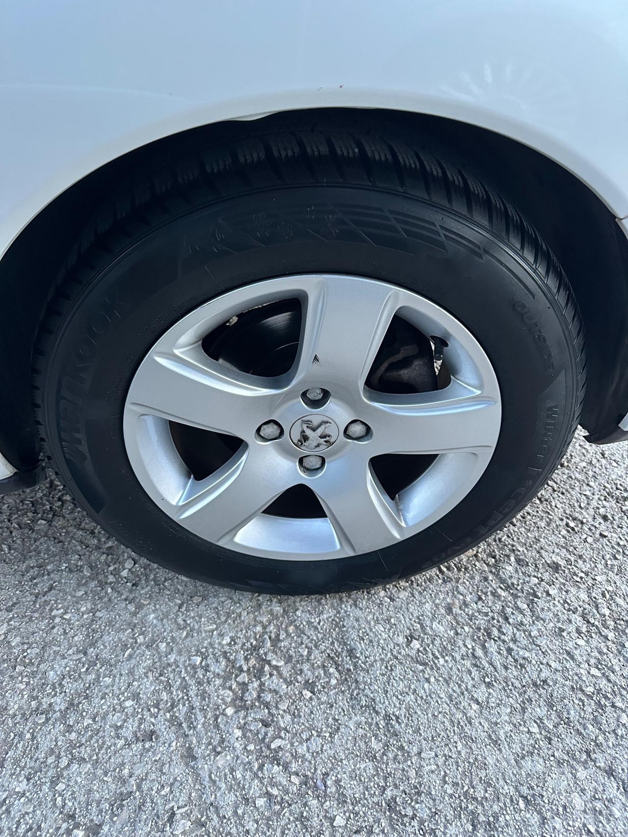 Peugeot 3008 1.6 HDi 110CV Tecno