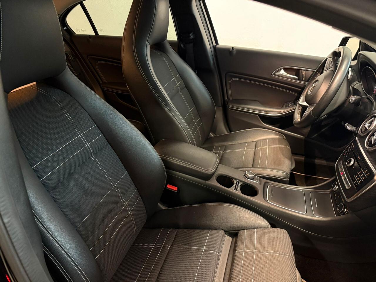 Mercedes-benz A 200 d Automatic 4Matic Premium