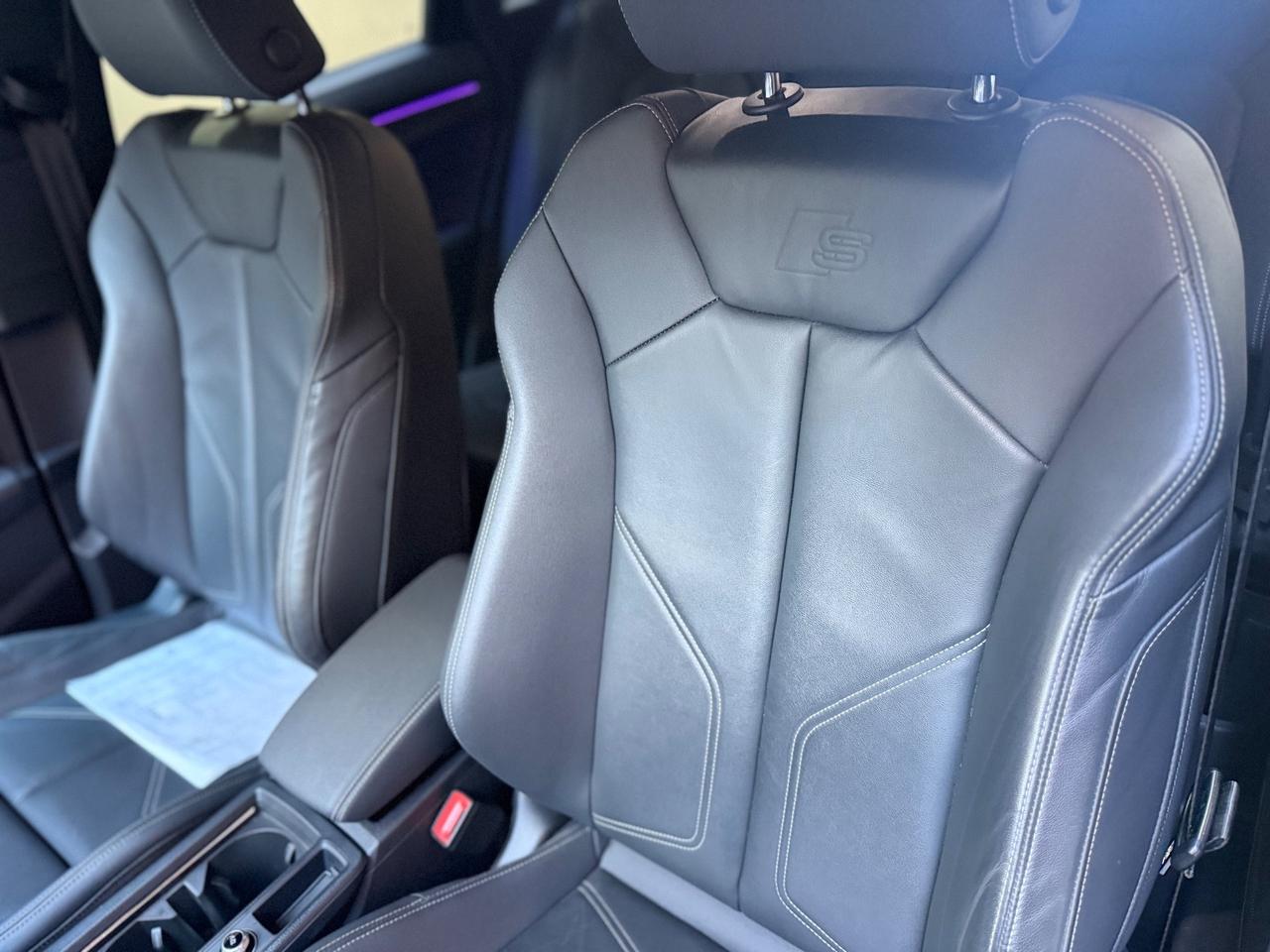 Audi Q3 35 TDI quattro S tronic Identity Black