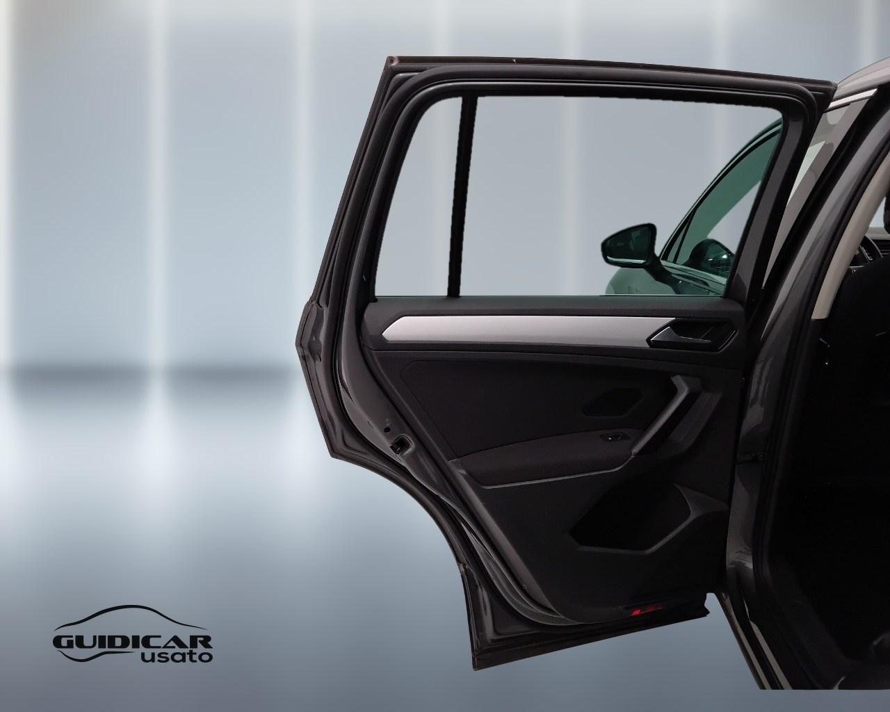 VOLKSWAGEN Tiguan II 2016 - Tiguan 2.0 tdi Business 4motion 150cv dsg