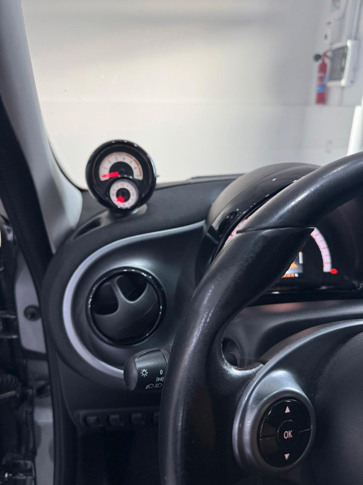 Smart ForFour 70 1.0 twinamic Superpassion