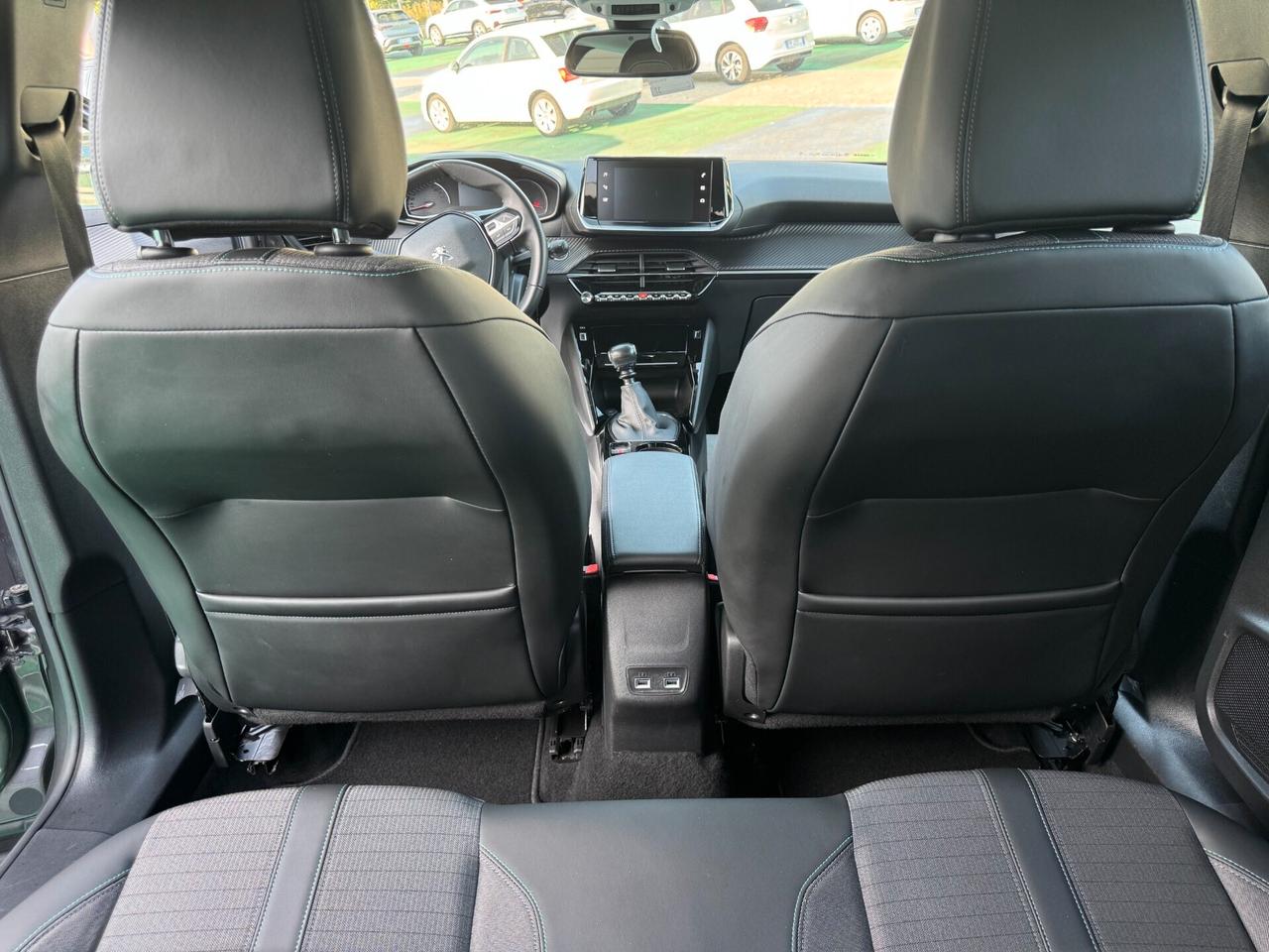 Peugeot 2008 PureTech 130 S&S GT