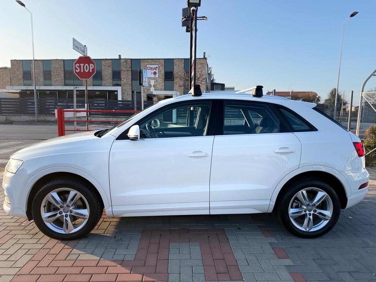 Audi Q3 2.0 TDI 150 CV quattro S tronic Sport