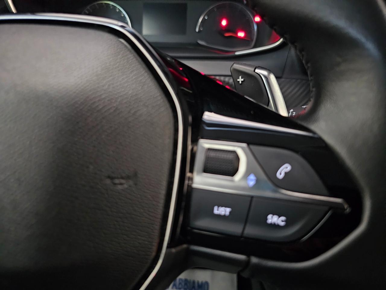 Peugeot 2008 PureTech 130 S&S EAT8 Active Pack