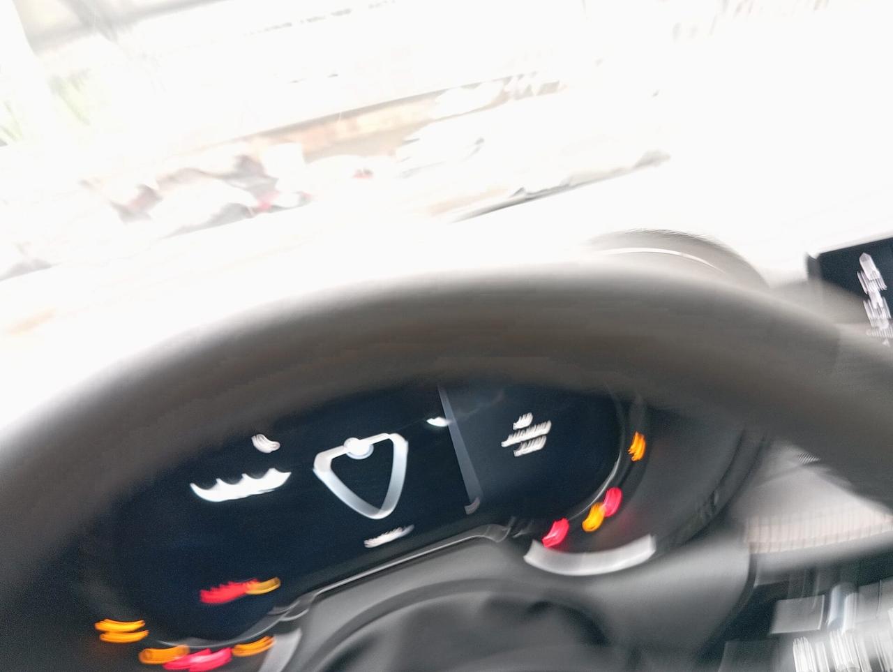 Alfa Romeo Tonale 1.5 160 CV MHEV TCT7 Tributo Italiano