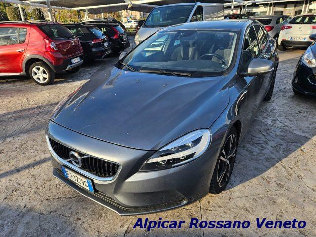 VOLVO V40 D2 'eco' Momentum