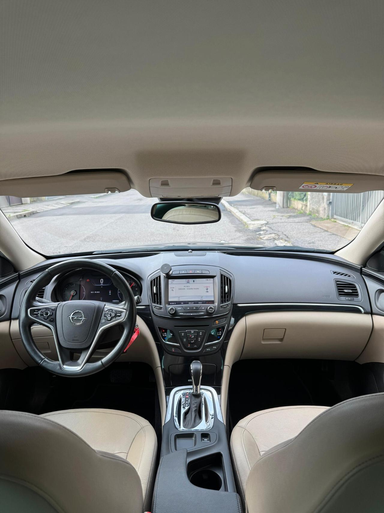 Opel Insignia CAMBIO AUTOMATICO INTERNI IN PELLE