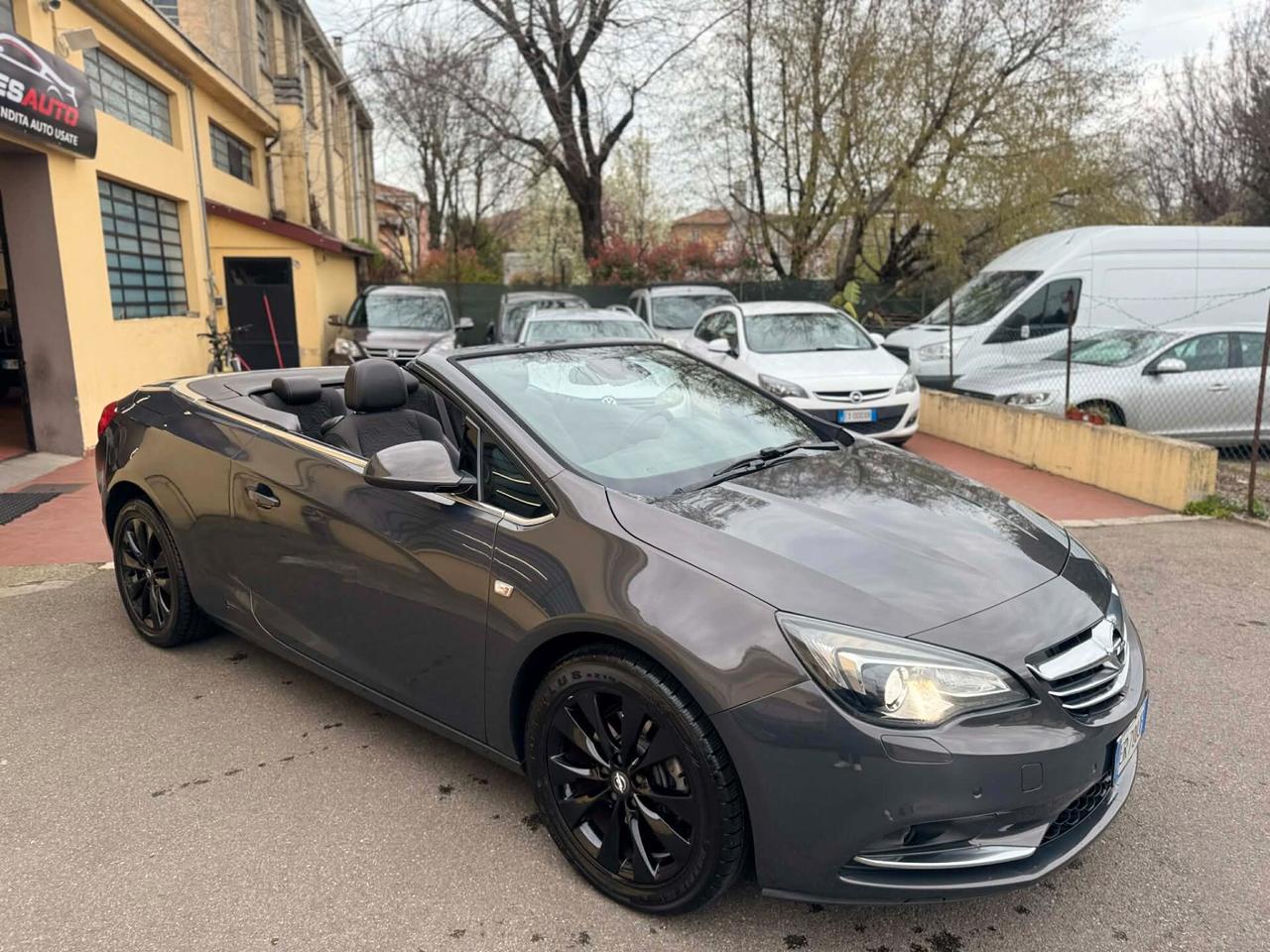 Opel Cascada Anno 2013 2.0 DIESEL 165CV DECAPOTTABILE