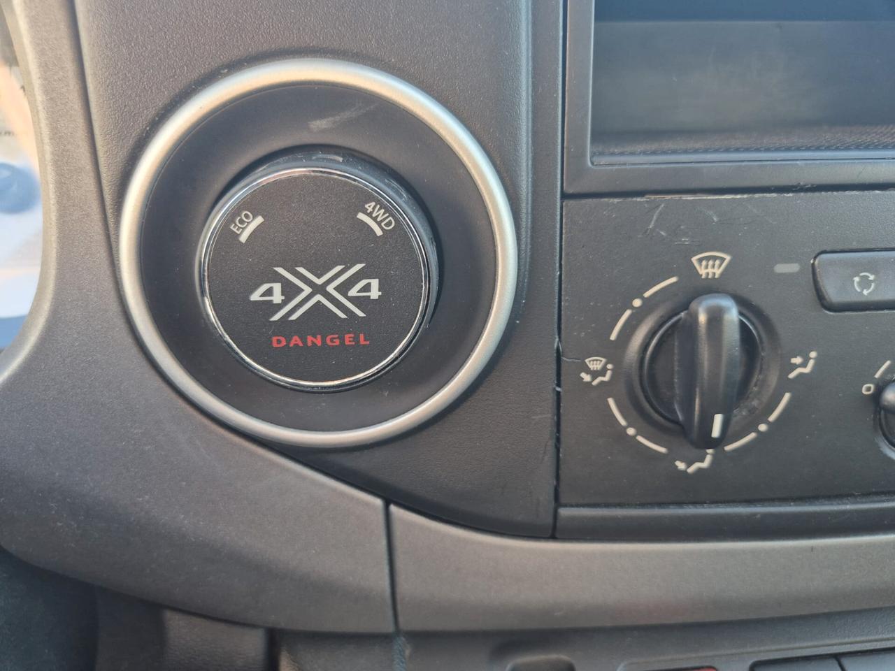 PEUGEOT PARTNER 4X4 5 POSTI