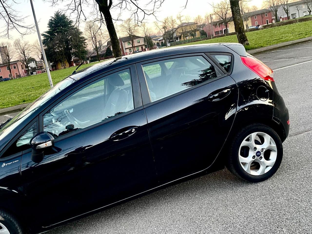 Ford Fiesta 1.2 82 CV 5 porte Titanium