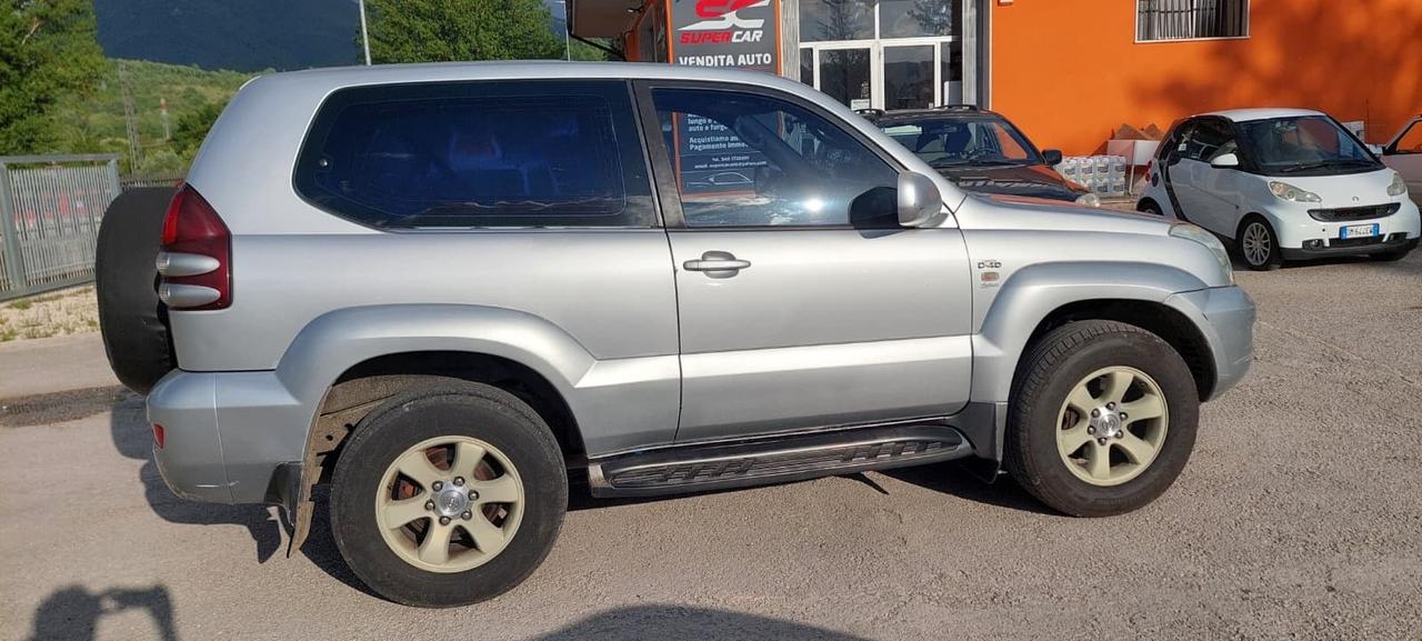 Toyota Land Cruiser 3.0 D-4D 16V cat 3 porte