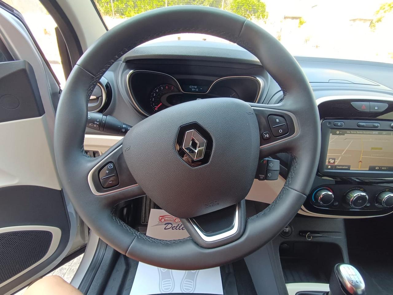 Renault Captur TCe 12V 90 CV Business