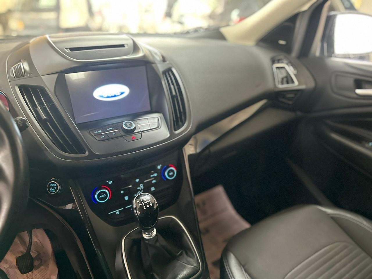 Ford Kuga 1.5 TDCI 120 CV S&S 2WD Titanium