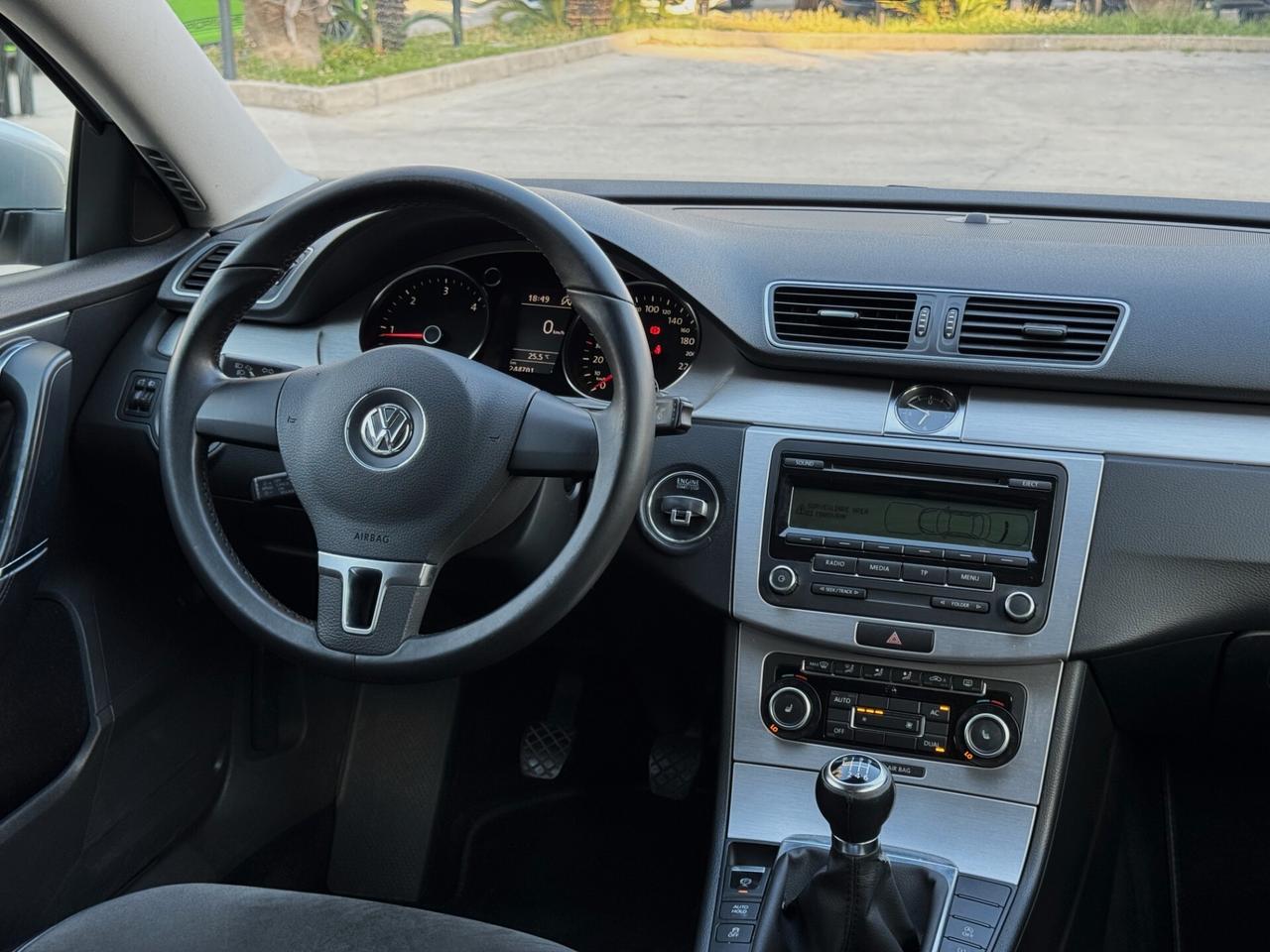 Volkswagen Passat 2.0 TDI Highline 140CV Berlina