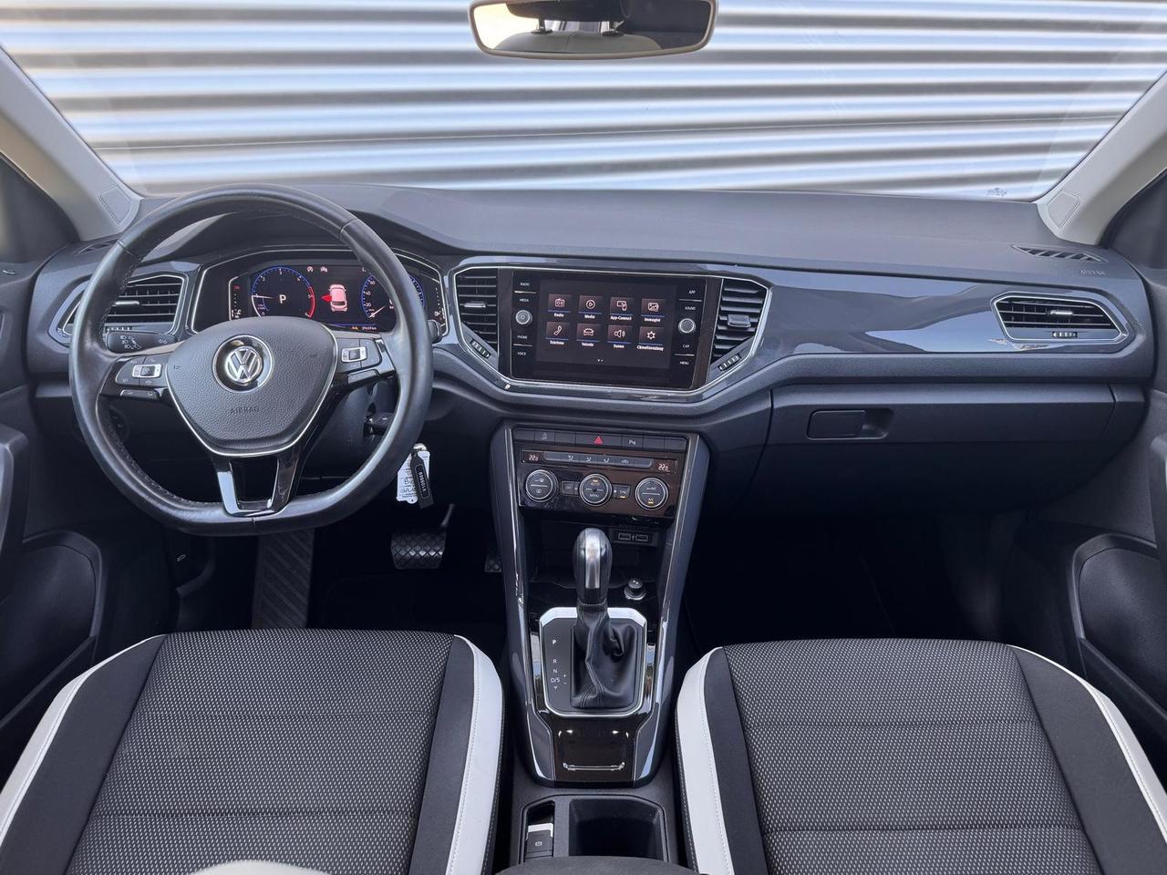 VOLKSWAGEN T-ROC 2.0 TDI ADVANCED DSG