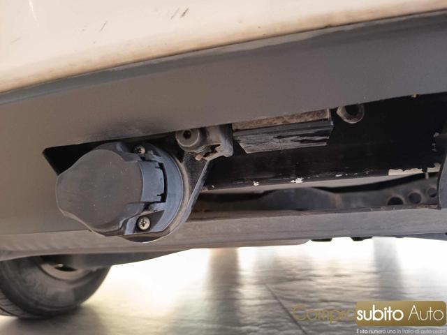 VOLKSWAGEN Golf 2.0 TDI 140CV DPF 5p. Highline