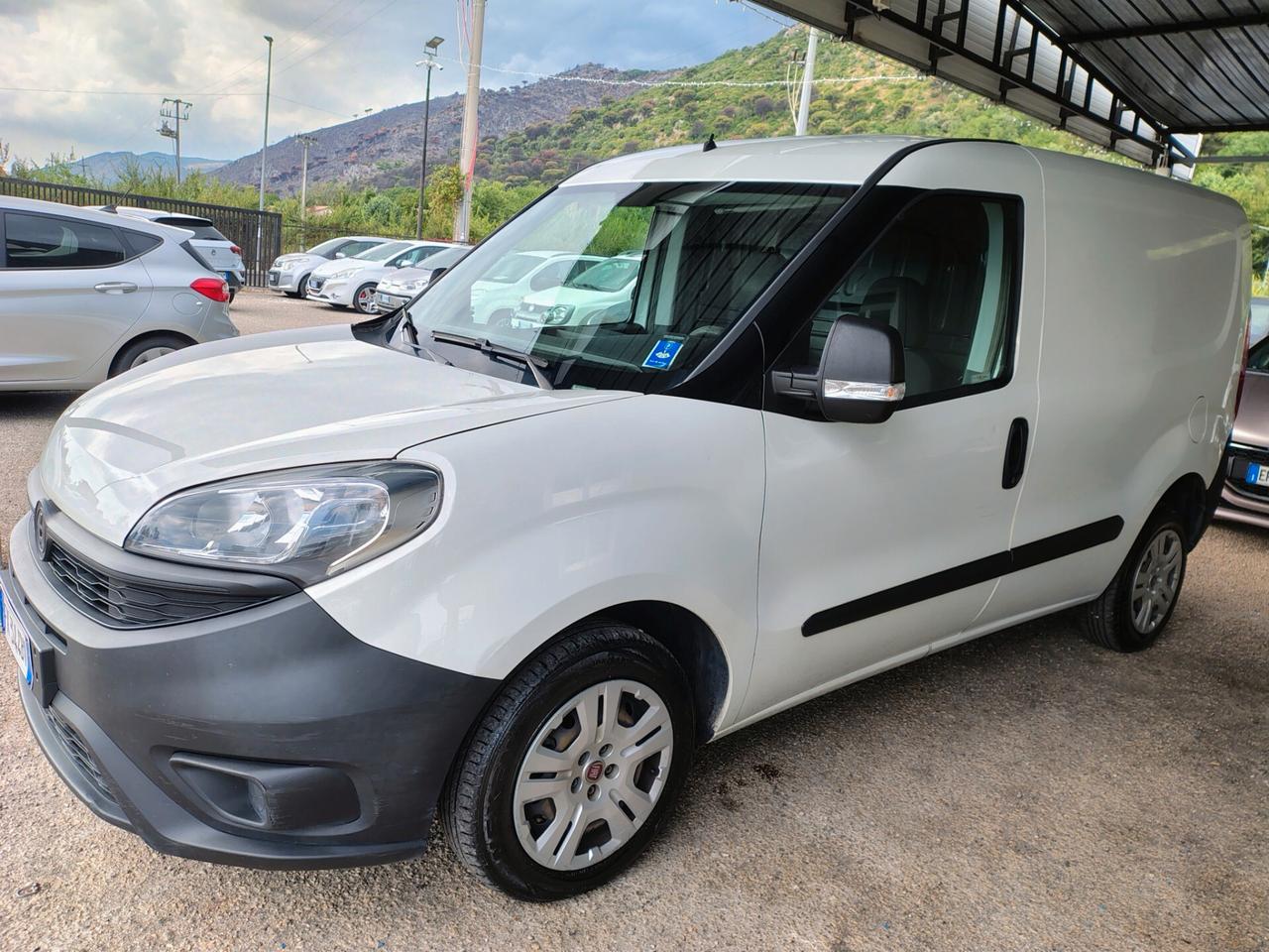 Fiat Doblo PER OPERATORI DEL SETTORE