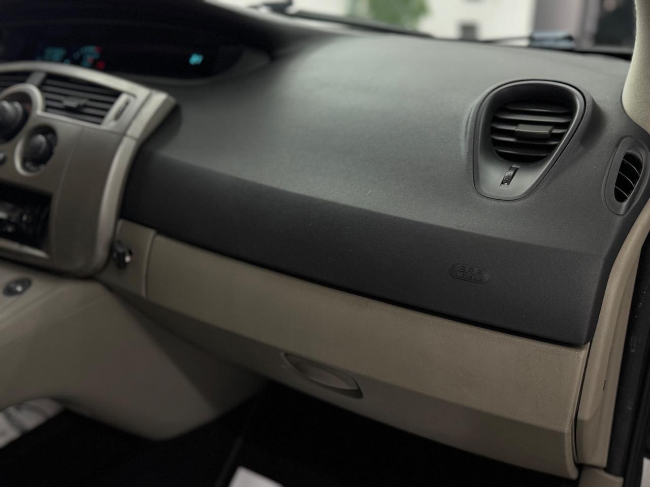 Renault Scenic 1.6 GPL Exeption-Tetto