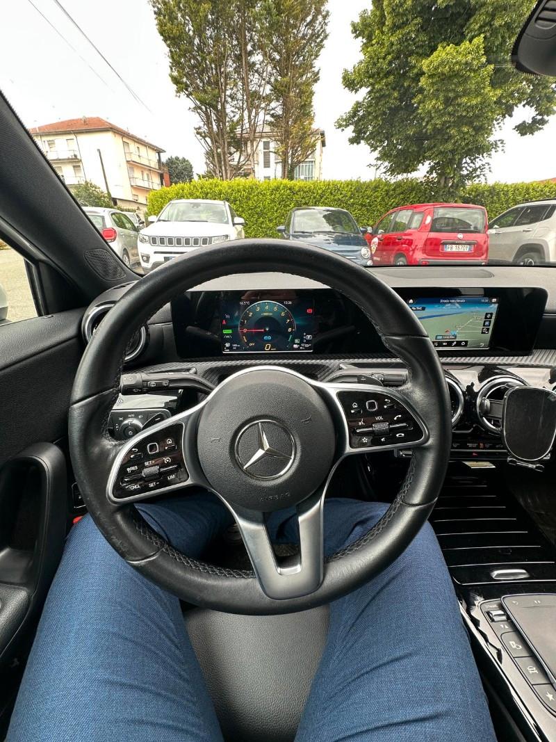 MERCEDES Classe A (W177) A 250 e Automatic ...