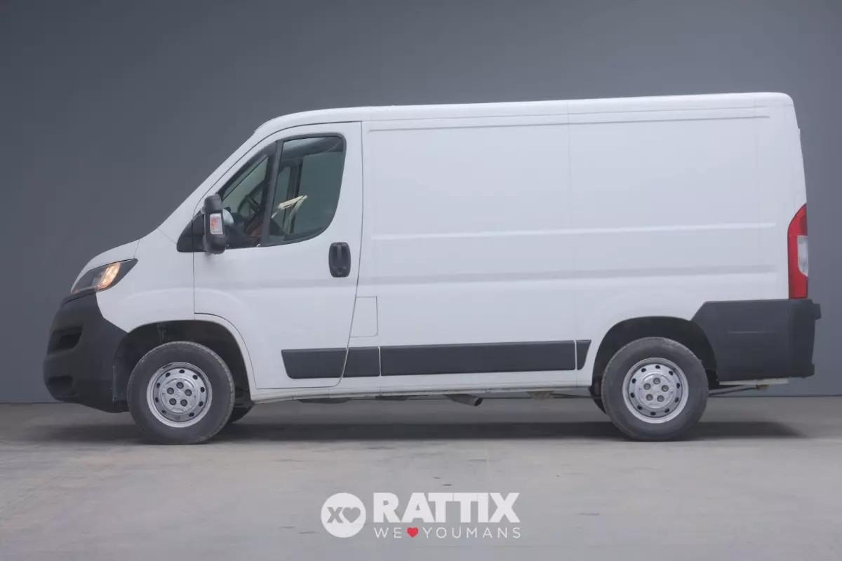 Peugeot Boxer 328 2.2 BlueHDI 120CV L1H1 Autocarro (IVA ESCLUSA)