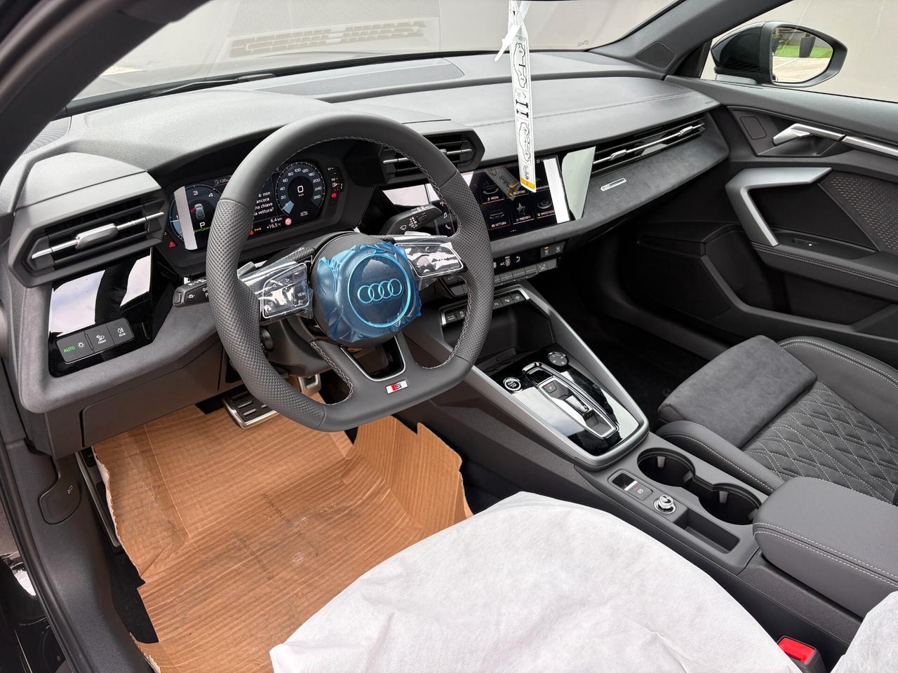 NEW Audi A3 SPORTBACK IDENTITY BLACK TDI 110 kW S tronic line edition TETTO APRIBILE