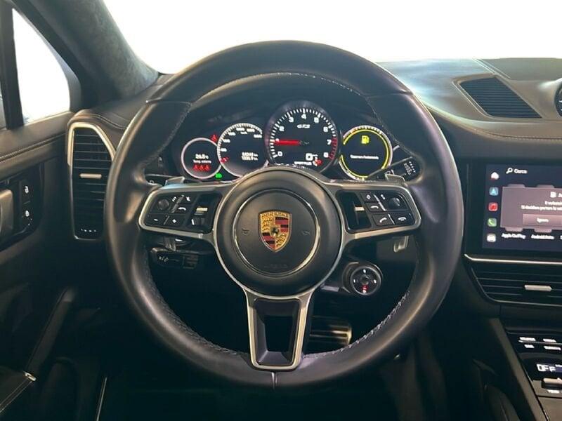 Porsche Cayenne 4.0 V8 GTS