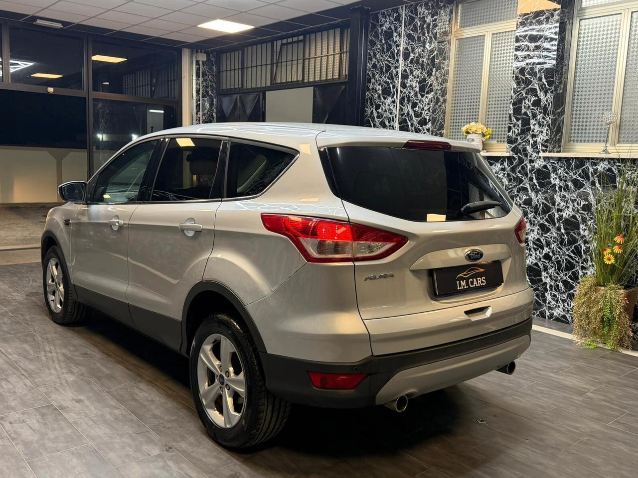 Ford Kuga 2.0 TDCI 140 CV 4WD Titanium