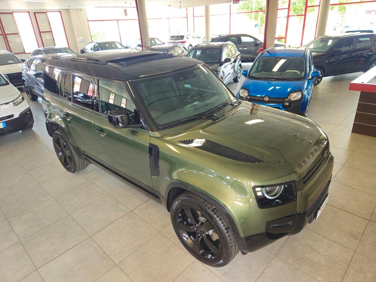 Land Rover Defender 110 3.0D I6 250 CV AWD Auto X-Dynamic SE
