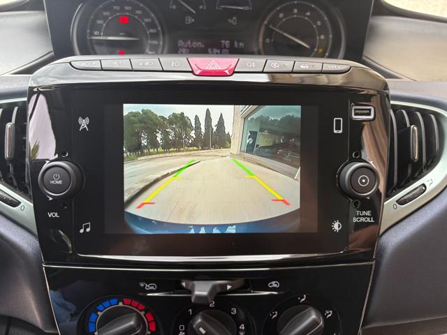 LANCIA Ypsilon 1.0 FireFly 5 porte S&S Hybrid Gold 5 posti.