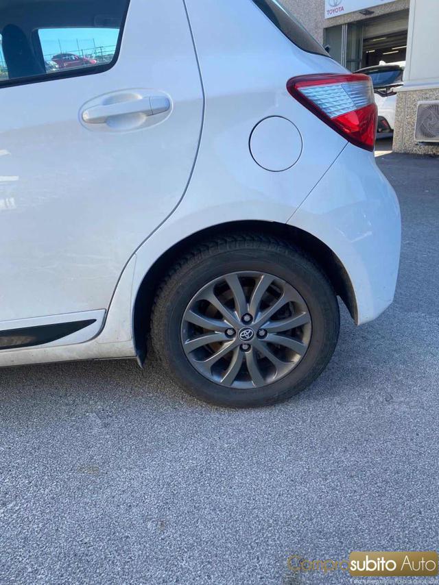 TOYOTA Yaris 1.5 Hybrid (Garanzia 12 Mesi inclusa )