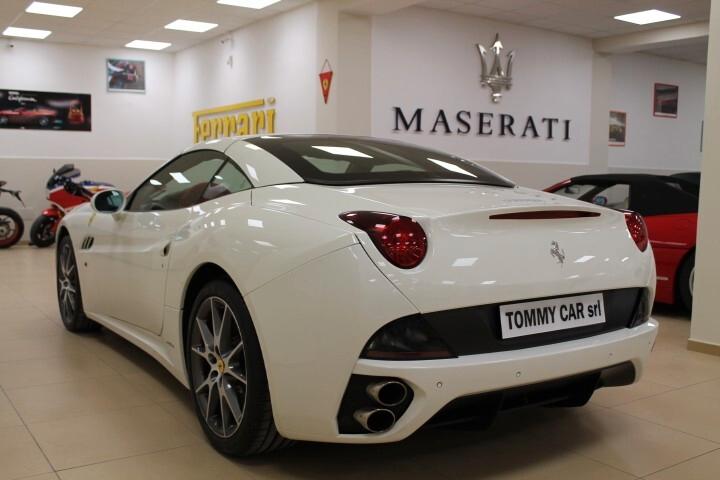 Ferrari California DCT PERMUTE AUTO MOTO E GOMMONI!!!