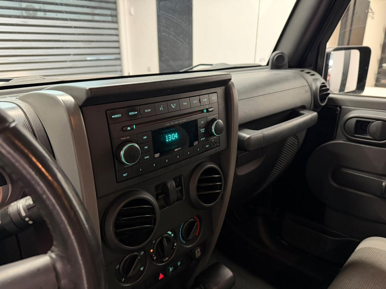 Jeep Wrangler 2.8 CRD Sahara Auto