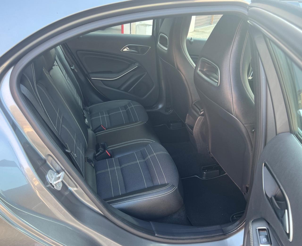 Mercedes-benz A 180 Allestimento AMG