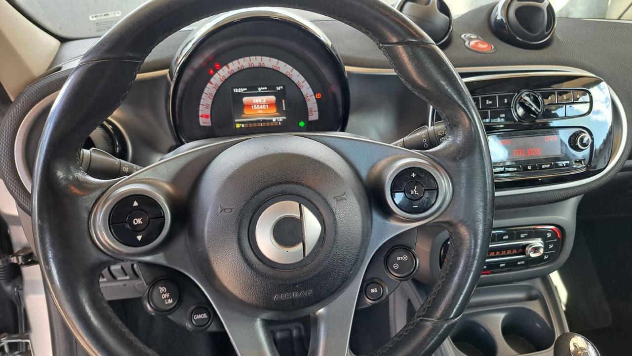 Smart ForFour 70 1.0 Passion