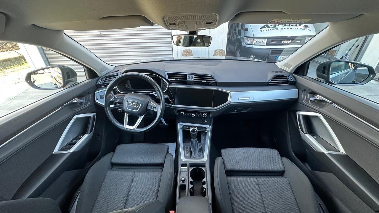 Audi Q3 35 TDI S tronic