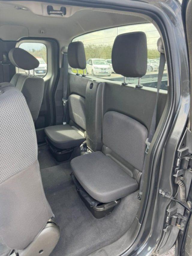 NISSAN Navara 2.5 dCi 2 porte King Cab XE