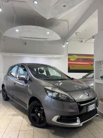 Renault Scenic Scénic XMod 1.6 GPL Wave