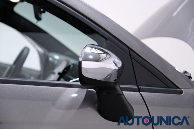 FIAT 500 1.0 HYBRID DOLCEVITA NEOPATENTATI