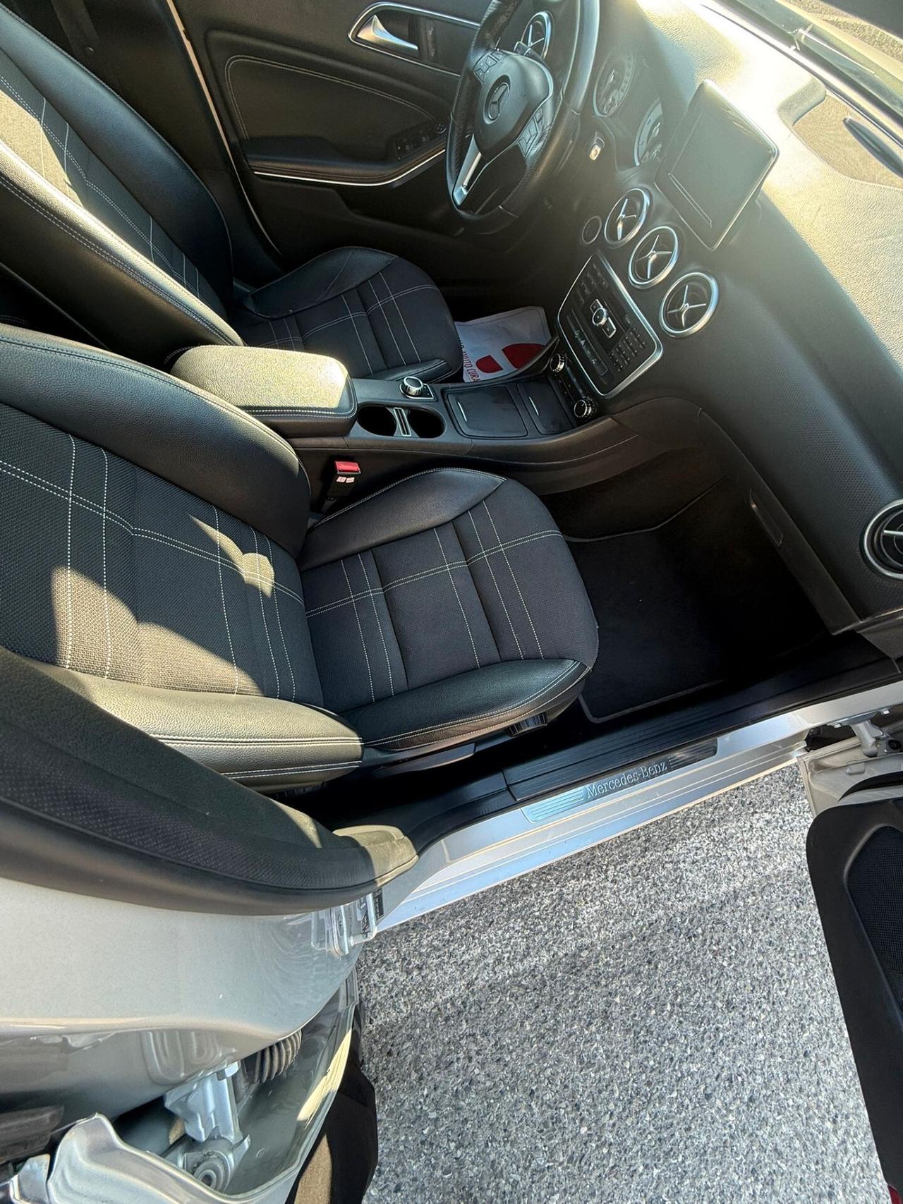 Mercedes-benz A 180 CDI BlueEFFICIENCY Automatic Sport